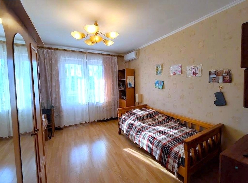 продажа трехкомнатной квартиры номер A-174817 в Приморском районе, фото номер 7